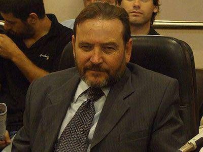    SAN VICENTE | CONCEJO DELIBERANTE    Canos volvi� a cargar contra Vergara
