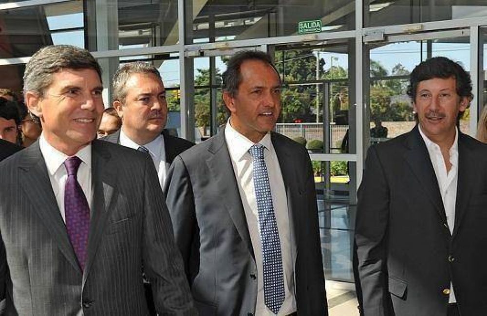 Daniel Scioli recorri� el campus tecnol�gico de IBM en Mart�nez