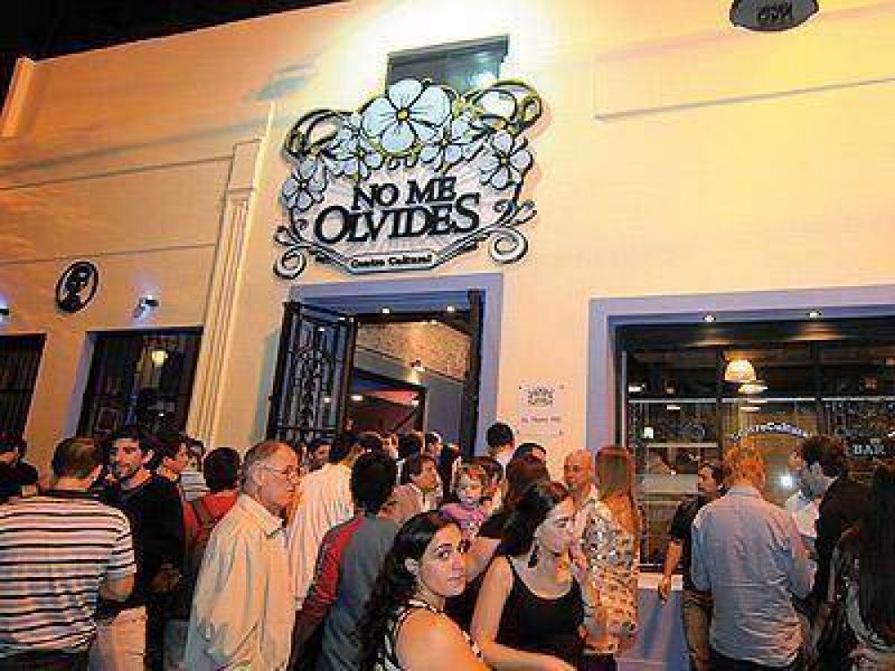 No Me Olvides, cultura nacional y popular