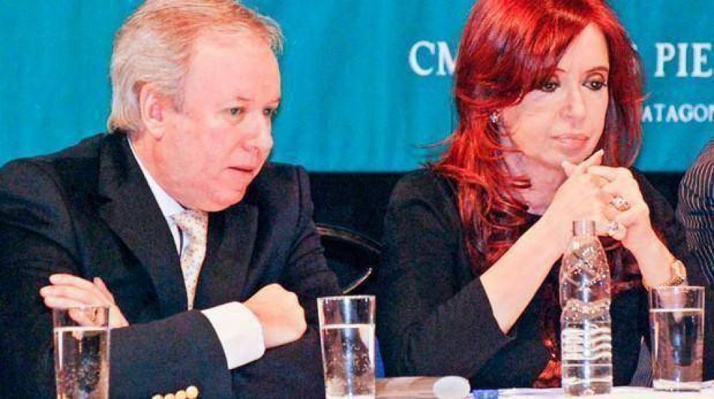 Peralta exalt� el valor estrat�gico que representan las futuras represas