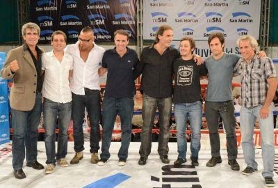 Katopodis lanz� la Escuela Municipal de Boxeo junto a destacadas figuras