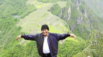 Una ola de huelgas desaf�a al gobierno de Evo Morales
