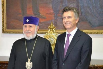 Macri con el Papa de Armenia