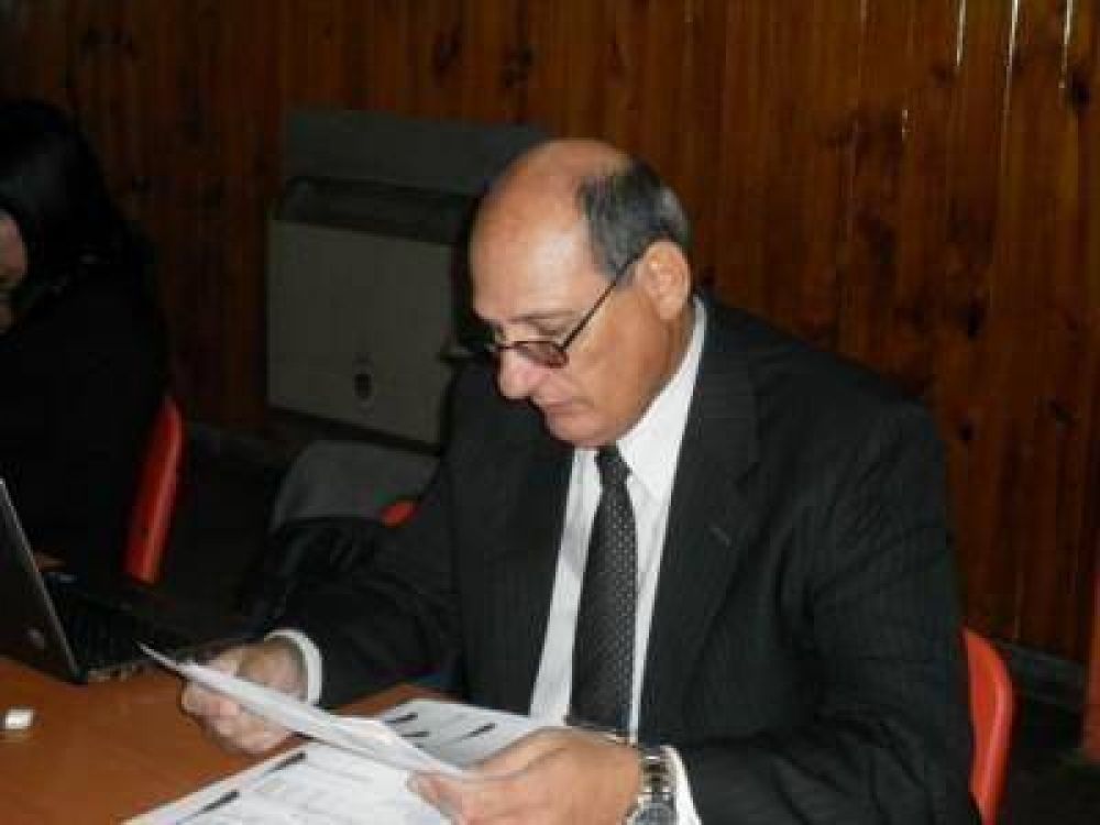 Appezzatto: �En 2011, hubo muchas partidas que no se ejecutaron en el �rea social y de salud�