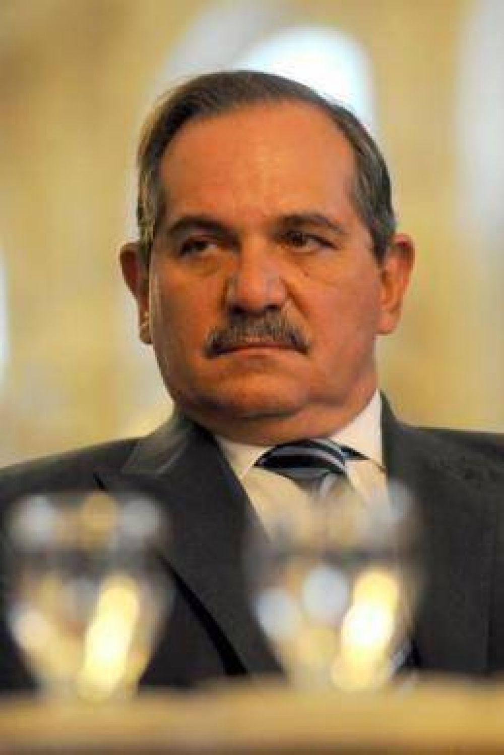 Alperovich dijo que derogar� el l�mite de las 4 am si se demuestra que no conviene