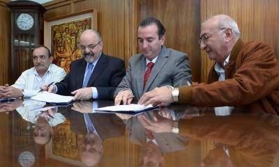 El Gobierno mantiene frenado el aumento del boleto de colectivo