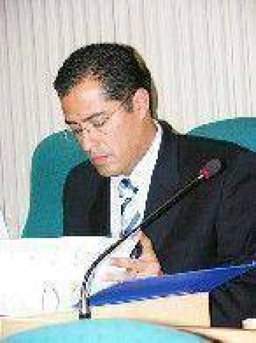 Quiroga: �la docencia entiende que se define modelo educativo�.