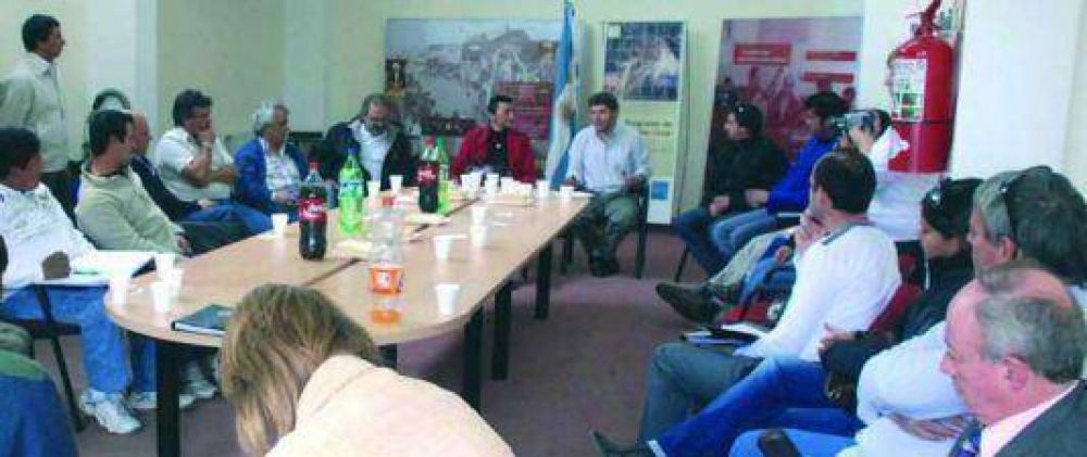 Se logr� el acuerdo para iniciar el proceso de compra de las tierras usurpadas en Margen Sur.