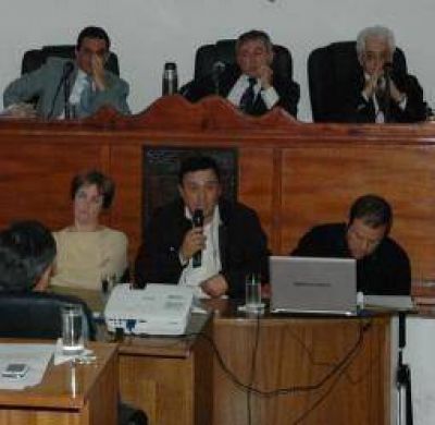 Capital. El Concejo Deliberante fue epicentro de encendido debate minero