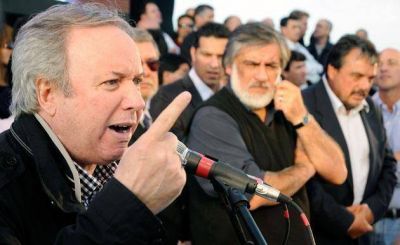 El Gobernador Peralta retir� de Diputados el Decreto de caducidad de Los Perales-Las Mesetas, Ca�ad�n Vasco y Pico Truncado-El Cord�n