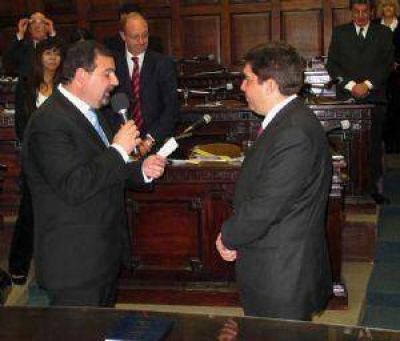 El Senado eligi� autoridades y tiene siete vicepresidentes