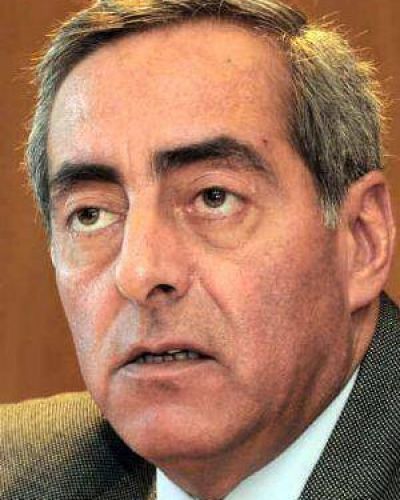 Fayad evit� hablar sobre la interna radical