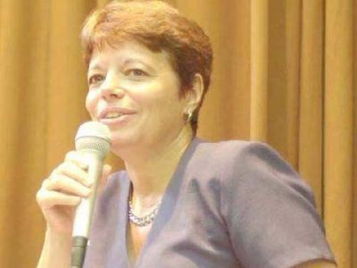 Cristina Protolongo dej� de ser la Jefa Distrital de Educaci�n