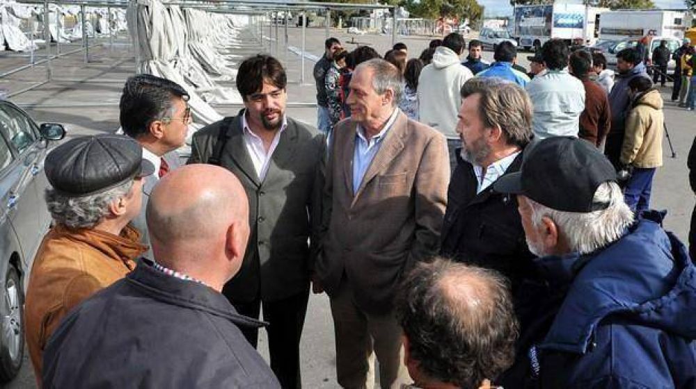 La expectativa ya est� instalada en Trelew con la llegada del TC