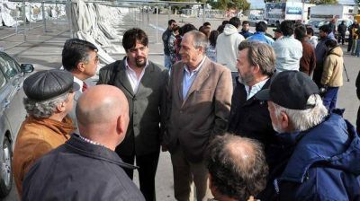 La expectativa ya est� instalada en Trelew con la llegada del TC