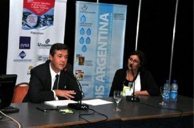 Desde ACUMAR advierten "queremos que las empresas produzcan, pero dentro de las normas ambientales"