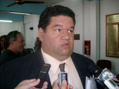 Jorge Nedela: �Los que promueven la expropiaci�n de YPF son los que aplaudieron la privatizaci�n�