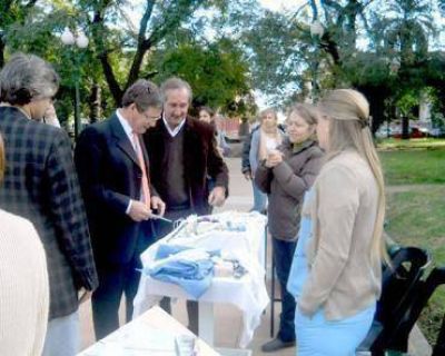Numeroso p�blico visit� la carpa de la Salud
