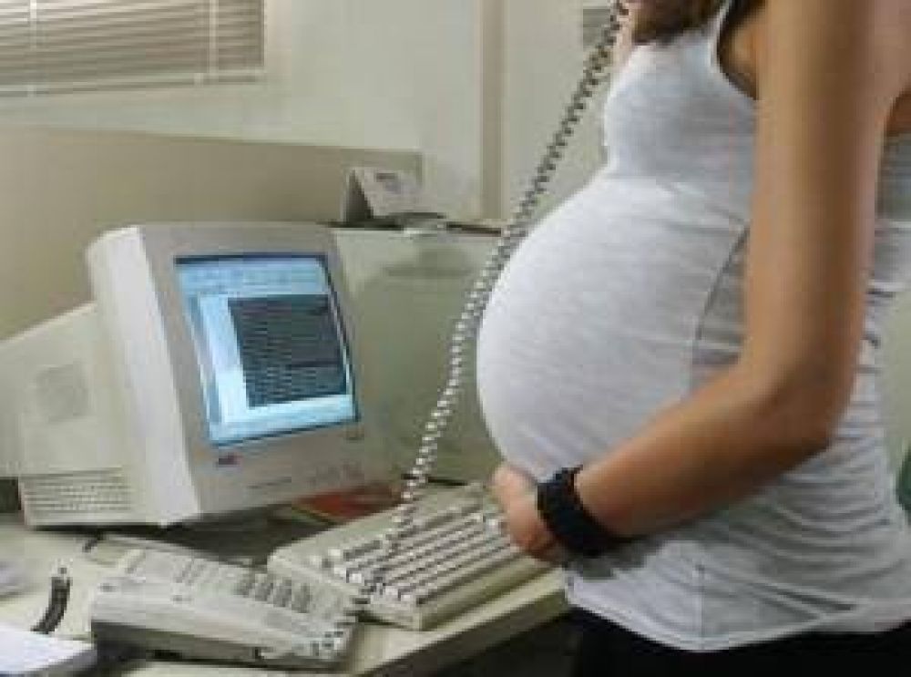 Proponen ampliar licencia por maternidad a 6 meses en Neuqu�n