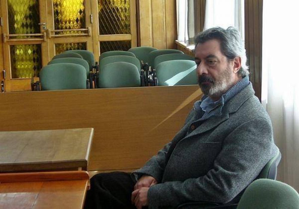  Condena de prisi�n por abuso sexual de dos menores