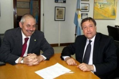 Weretilneck y Bontempo acuerdan la construcci�n de 950 viviendas 