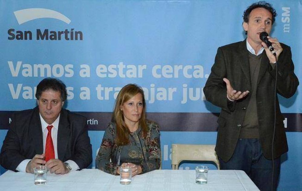 Katopodis, Collia y Gvirtz en San Mart�n por campa�a de vacunaci�n