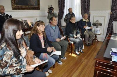La Intendente Giroldi encabez� un nuevo acto de entrega de Subsidios y FOMEPRO