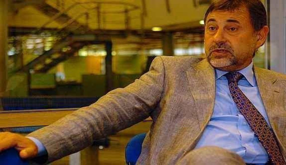 Opositores rechazan la convocatoria oficial