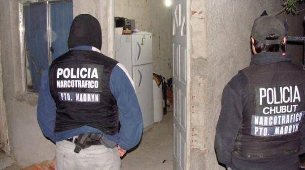 Megaoperativo: 21 detenidos y 14 kilos de droga incautada
