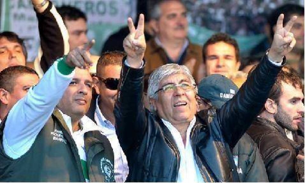 Moyano encabez� un acto del Sindicato de Camioneros