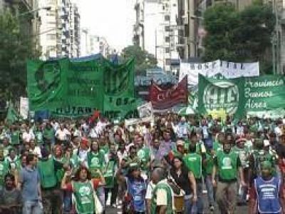 Paro de ATE: Cortes en la Autopista Buenos Aires - La Plata y otros accesos