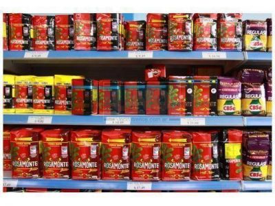 Cae el precio de la yerba y el kilo se consigue debajo de 20 pesos