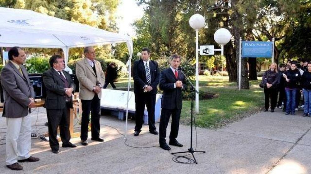 Crespo tendr� Wi-Fi gratuito en espacios p�blicos