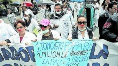Crecen en Bolivia las protestas sociales y se tornan violentas