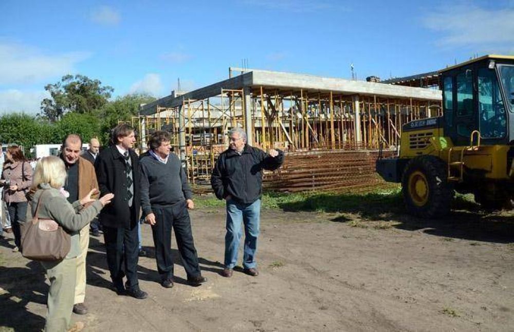 Avanza la construcci�n de la Escuela N� 79