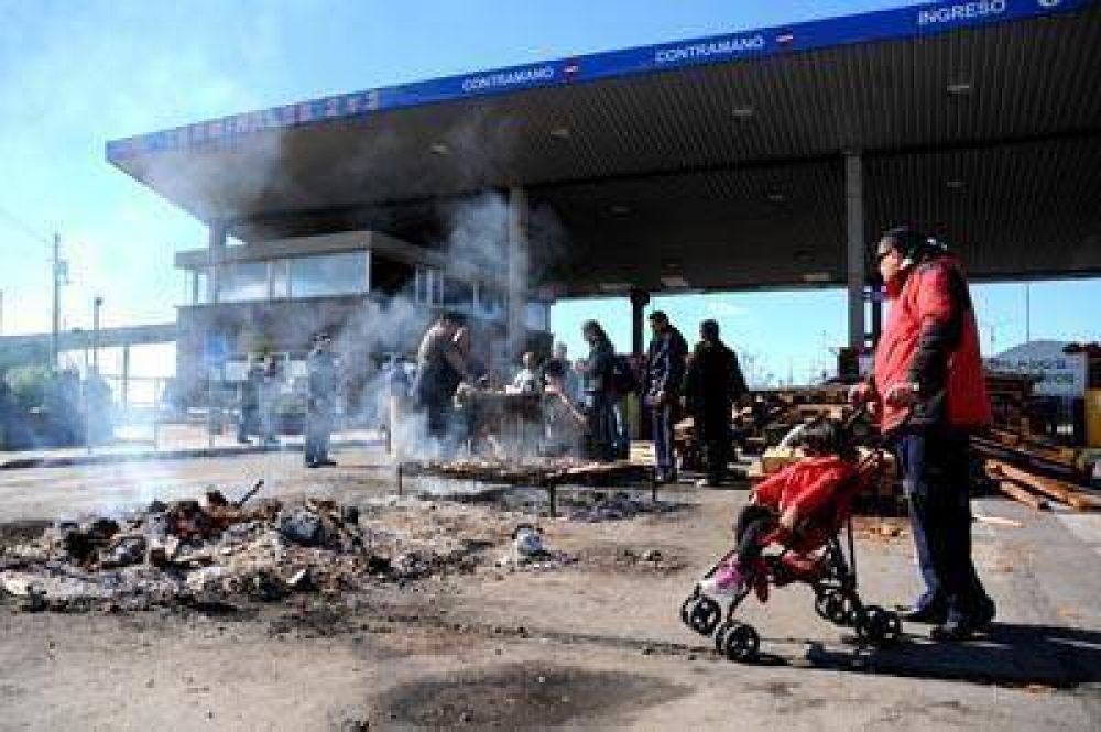 Se agrava el conflicto que tiene en vilo al puerto de Mar del Plata