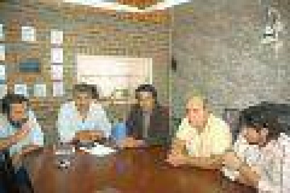 Gremios de la Mesa de Unidad Sindical insistieron en discutir salarios.