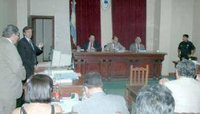 El Consejo de la Magistratura suspender� hoy al camarista Sol� Torino y pedir� el Jury
