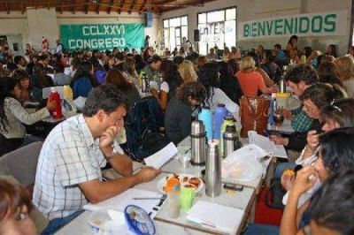 Docentes parar�n por tiempo indeterminado. 