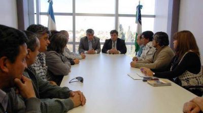 Peralta se reuni� con representantes de gremios de R�o Negro, La Pampa y Neuqu�n 