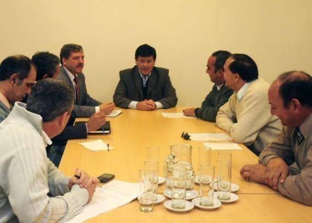 Dirigentes de la CGT se reunieron con funcionarios Provinciales