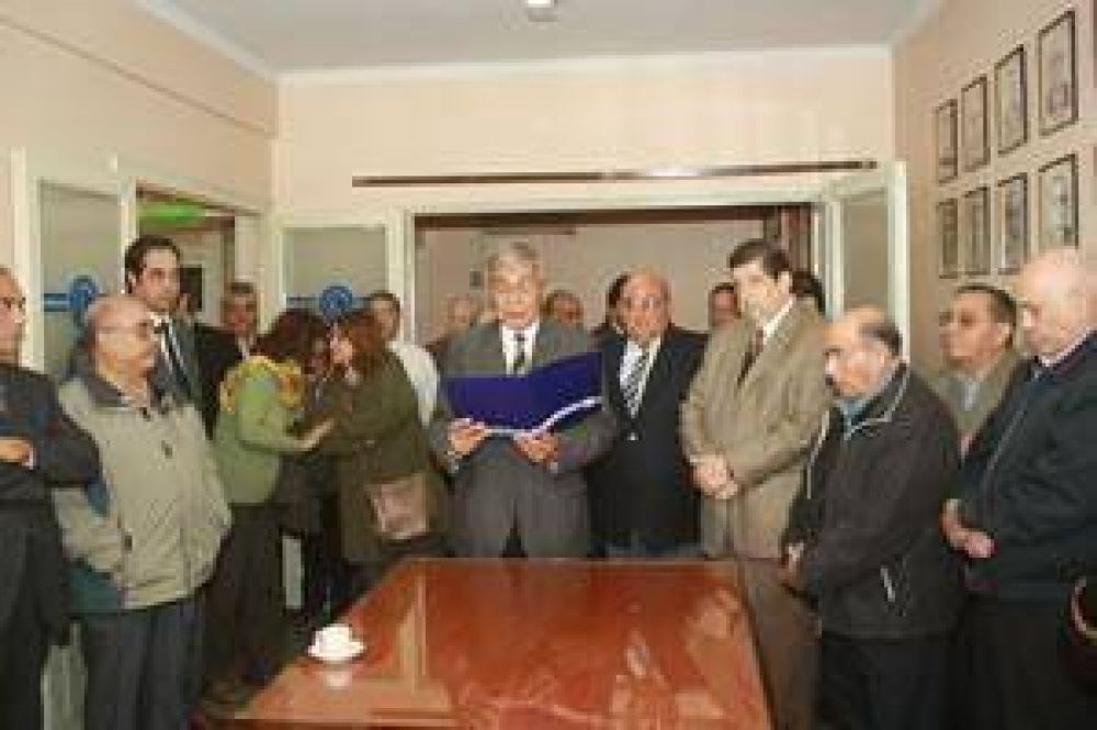 Colegio M�dico: Lirussi prometi� recuperar el crecimiento