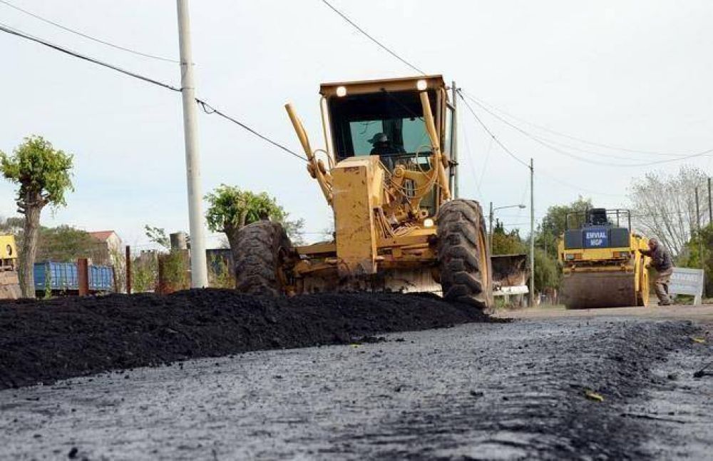 M�s obras en calles de barrio Libertad