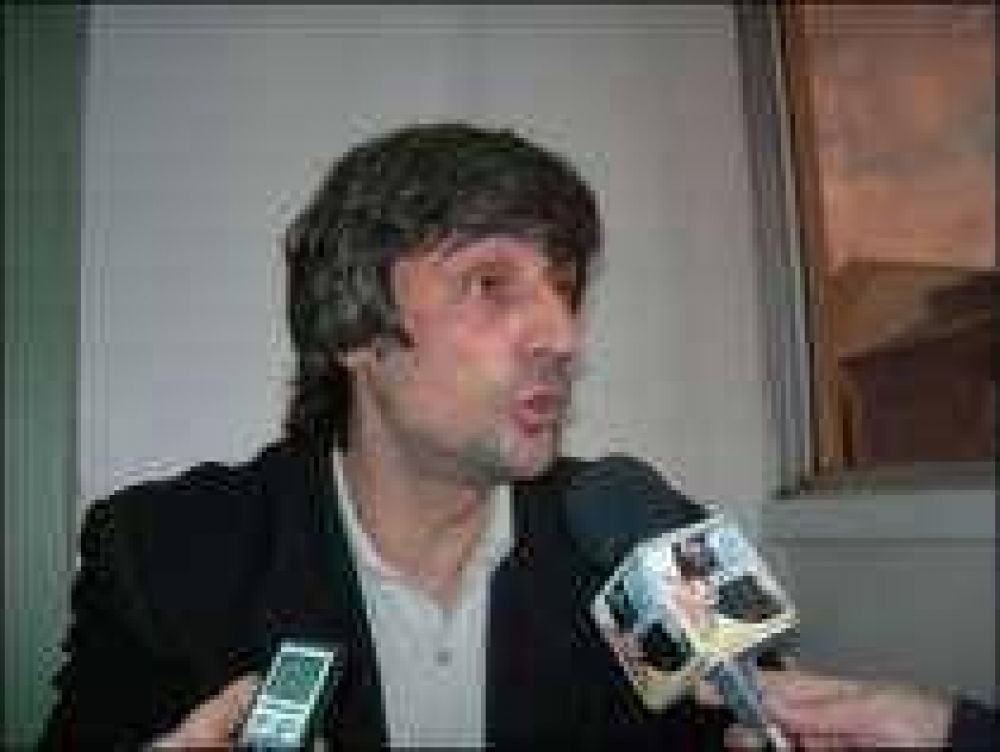 Gobierno reiter� que no hay vacantes en el Estado.