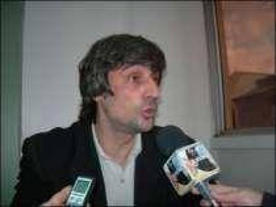 Gobierno reiter� que no hay vacantes en el Estado.