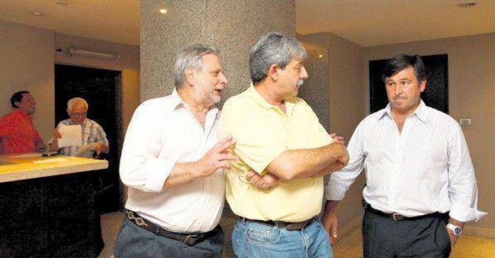 El campo vuelve a presionar con el paro