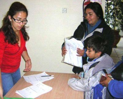 Desde el lunes el Municipio entregar� kits escolares a familias carentes en la ciudad.