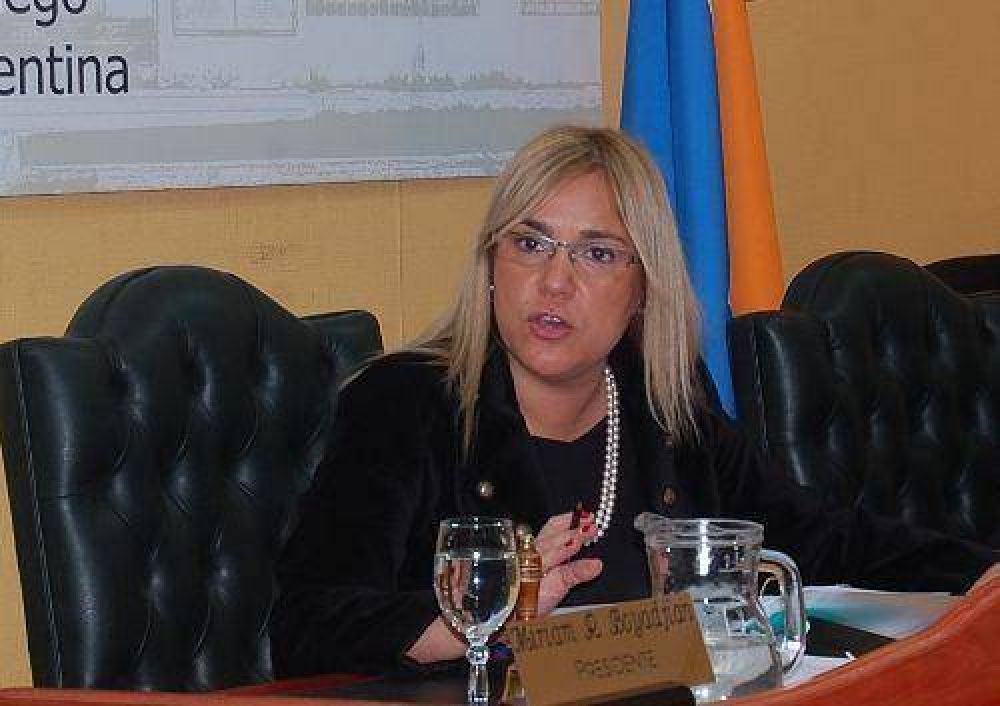 Boyadjian pidi� Plazas, con juegos para personas con capacidades diferentes, �en toda la ciudad�.