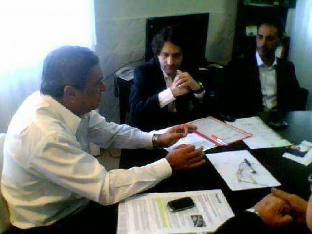 Slezack y la Fiesta del Inmigrante: �Queremos dar un salto de calidad con la ayuda de la Provincia�