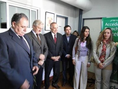 Autoridades inauguraron la Defensor�a del Pueblo local